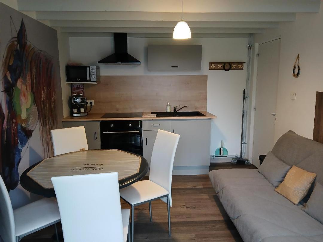 Le Fer A Cheval Apartment Les Bizots Exterior photo